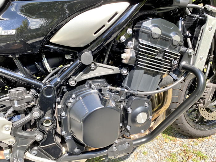 KAWASAKI Z900RS