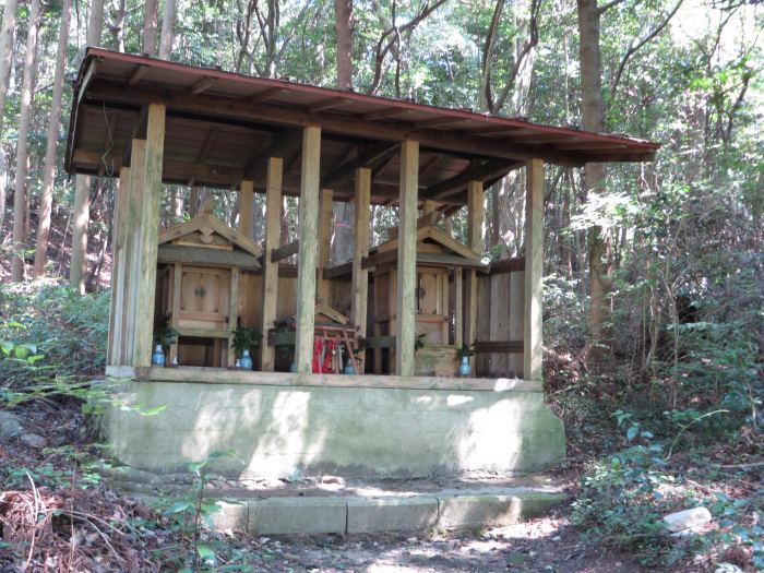 丹波篠山市今田町上立杭/住吉神社摂社写真