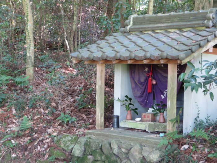 丹波篠山市今田町上立杭/住吉神社摂社写真