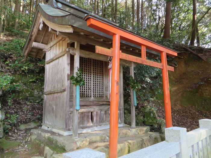 丹波篠山市今田町本荘/本荘住吉神社稲荷神社写真