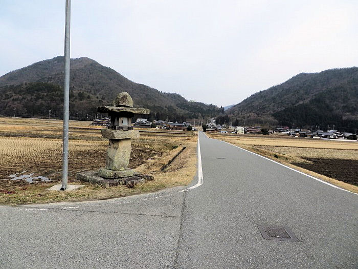 丹波篠山市今田町下小野原/灯籠写真