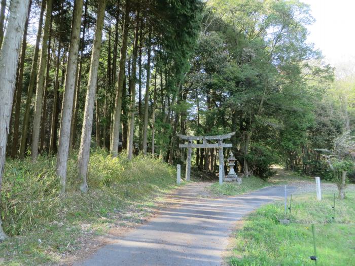 丹波篠山市油井/住吉神社鳥居写真