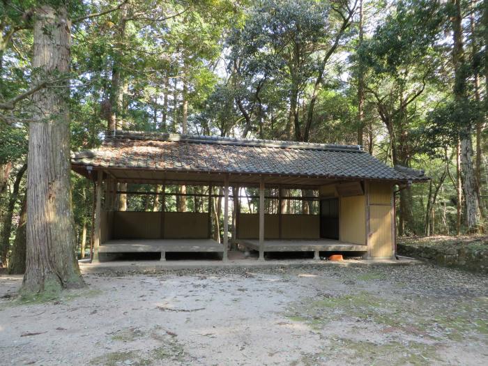 丹波篠山市油井/住吉神社割拝殿写真