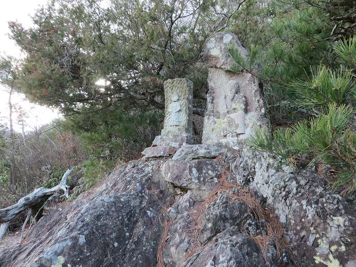 丹波篠山市油井/山上山不動明王と役行者写真