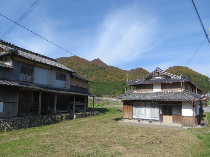 丹波篠山市今田町四斗谷/トンガリ山(妙見山)写真