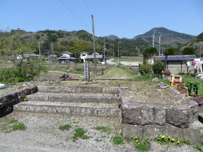 丹波篠山市波賀野/見内二村神社鳥居跡写真