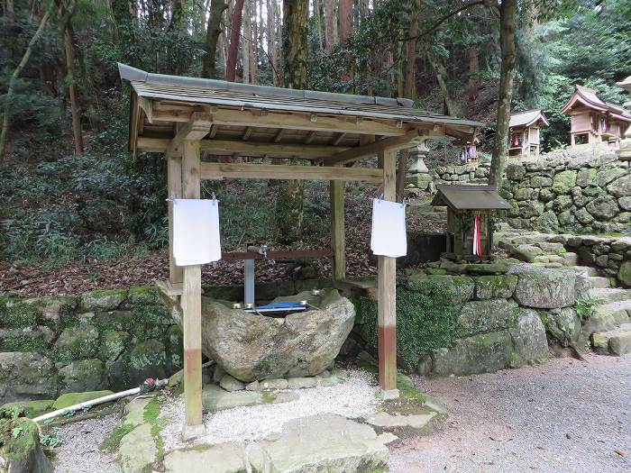 丹波篠山市当野/大歳神社手水舎写真