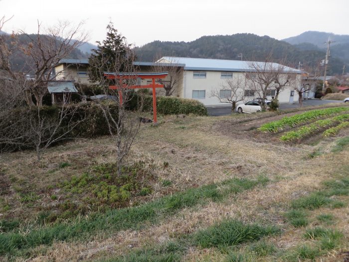 丹波篠山市真南条下/稲荷神社写真