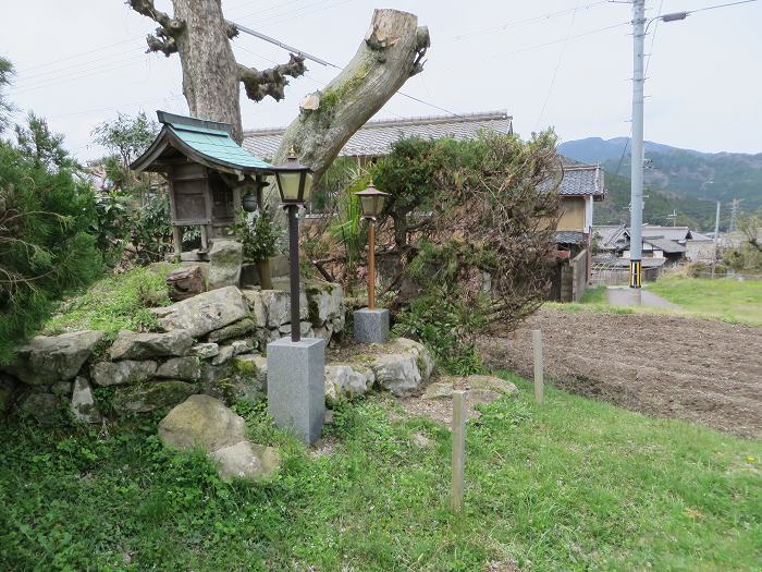 丹波篠山市栗栖野/祠写真