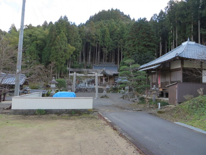 丹波篠山市小枕/春日神社写真