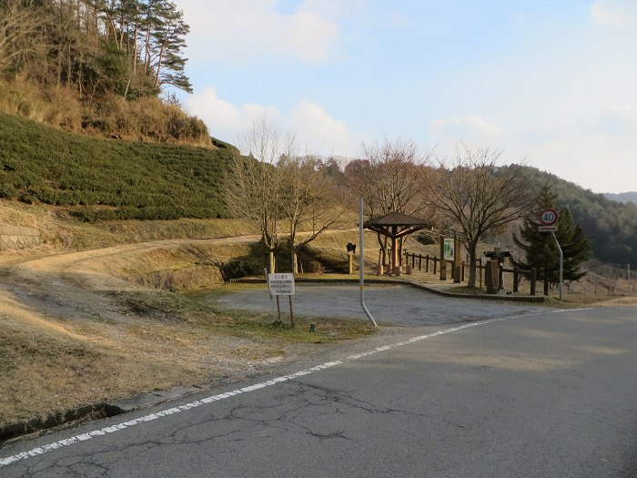 丹波篠山市小枕/三国ヶ岳ふきのとう休憩所写真