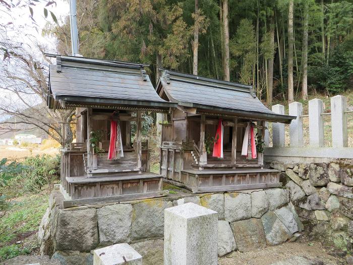 丹波篠山市小枕/春日神社摂社写真