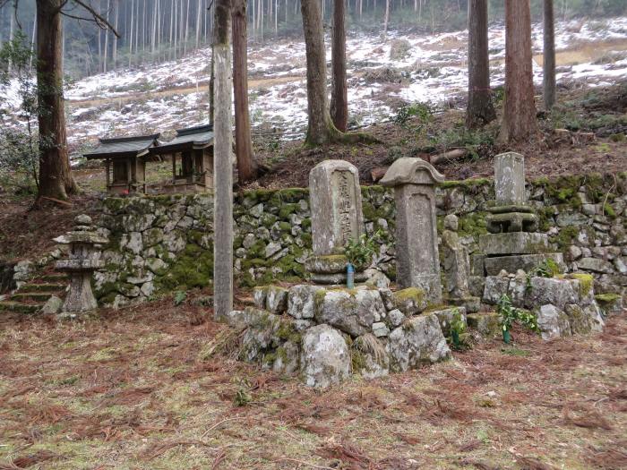 丹波篠山市味間南/松尾山文保寺写真