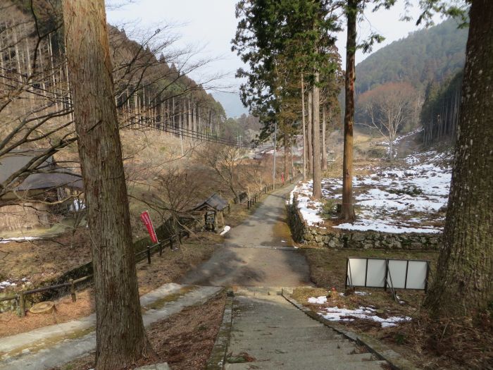 丹波篠山市味間南/松尾山文保寺参道写真