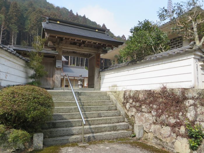 丹波篠山市味間南/松尾山文保寺真如院写真