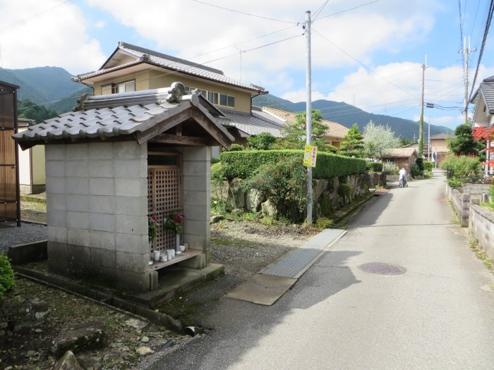 丹波篠山市味間奥/北向き地蔵写真