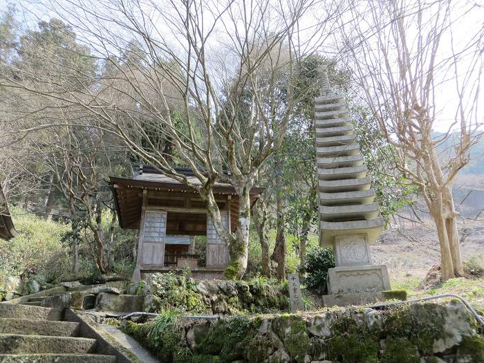 丹波篠山市味間南/松尾山文保寺観明院写真