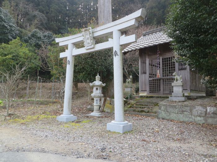 丹波篠山市大沢/杉本稲荷神社写真