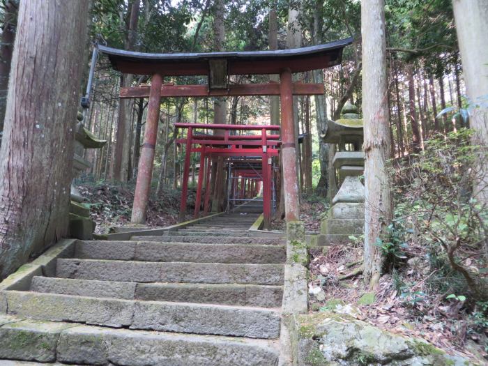 丹波篠山市谷山/稲荷神社第一鳥居写真