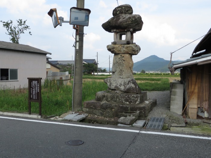 丹波篠山市野中/大神宮燈籠写真