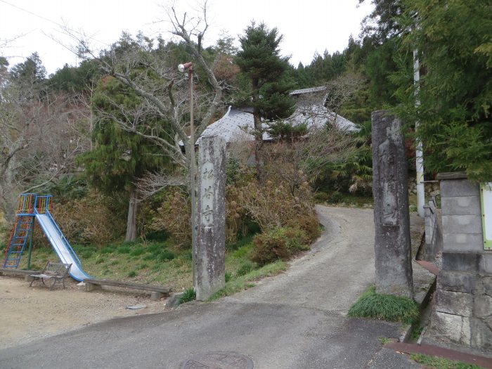 丹波篠山市殿町/柏隆山松谷寺写真