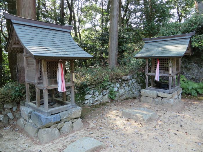 丹波篠山市曽地中/厄除八幡神社松尾神社と若宮八幡社写真