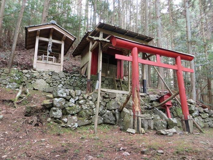 丹波篠山市曽地奥/稲荷神社写真