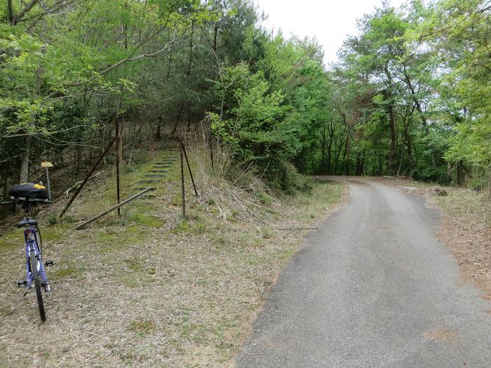 丹波篠山市曽地奥/高嶽登山口写真