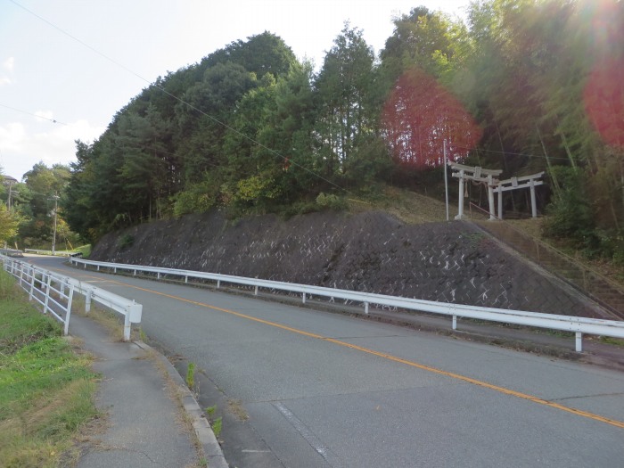 丹波篠山市住吉台/西山稲荷大明神写真