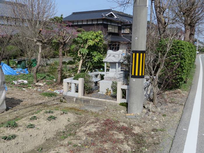 丹波篠山市味間北/祠写真