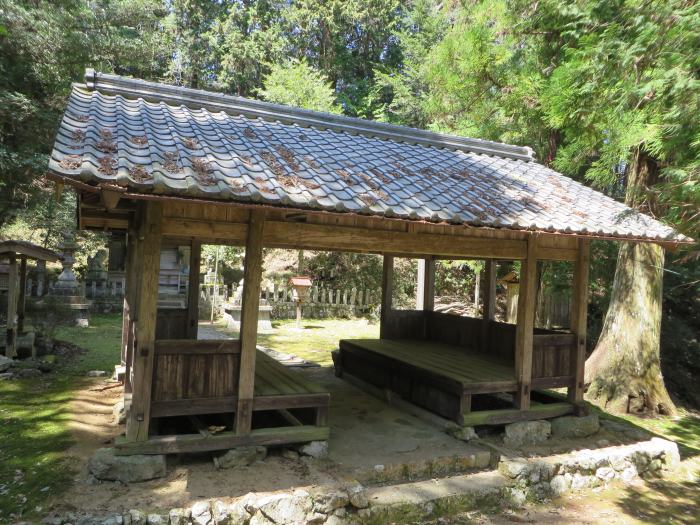 丹波篠山市野々垣/八幡神社割拝殿写真