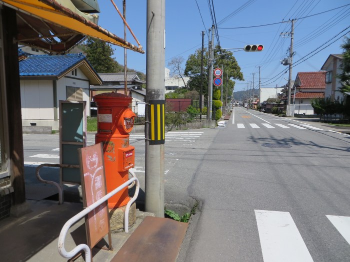 丹波篠山市日置/丸ポスト写真