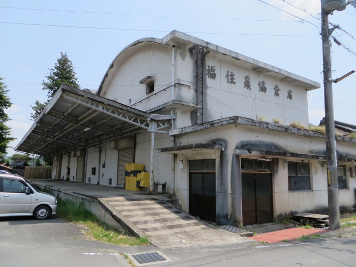 丹波篠山市福住/国鉄篠山線福住駅跡倉庫群写真