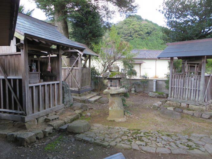 丹波篠山市福住/地主稲荷神社写真