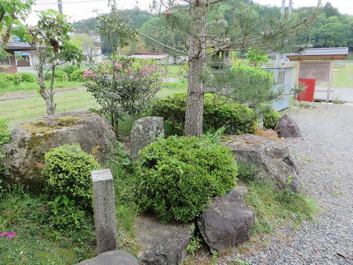 丹波篠山市西野々/道しるべ写真