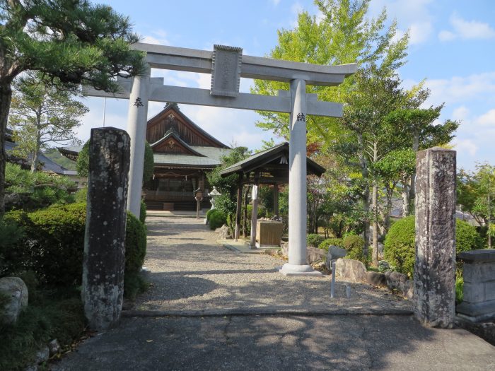 丹波篠山市
西古佐/神道神心教本部写真