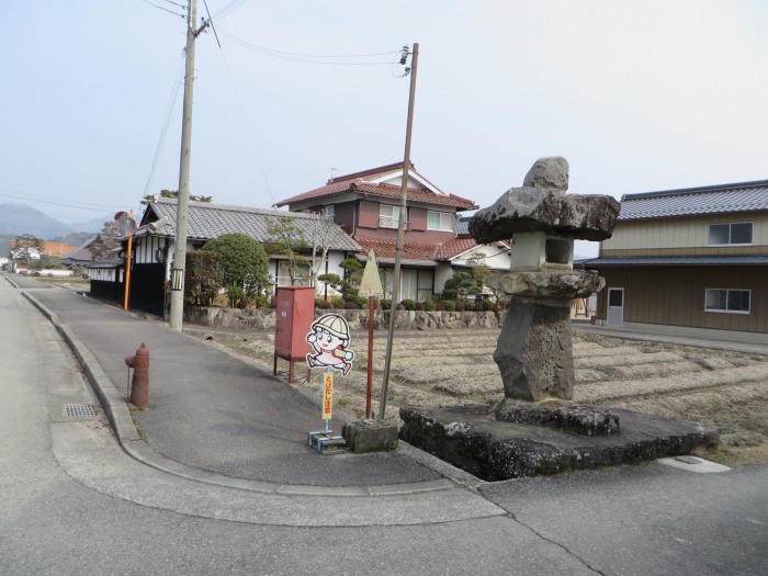 丹波篠山市川北/灯籠写真