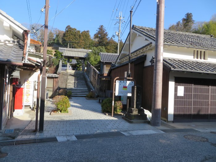 丹波篠山市河原町/妙長山本経寺写真