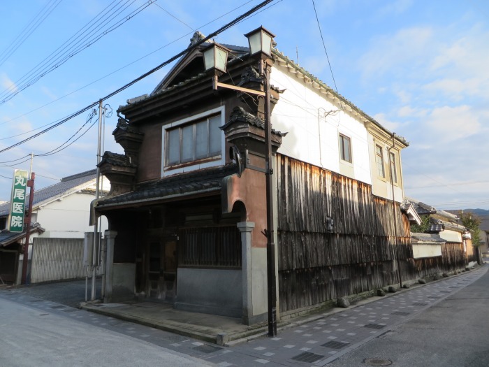 丹波篠山市河原町/妻入商家群写真