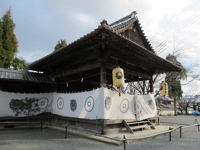 丹波篠山市黒岡/春日神社能楽殿写真