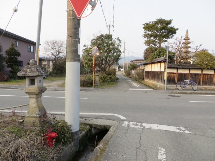 丹波篠山市黒岡/春日神社灯籠写真