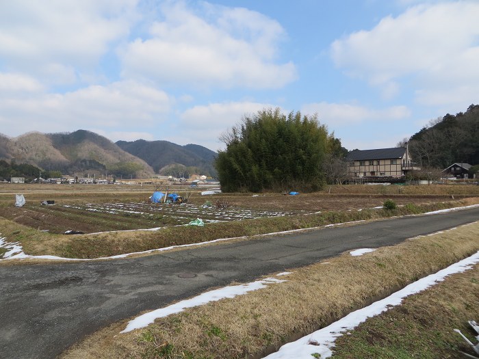 丹波篠山市前沢田/沢田塚写真