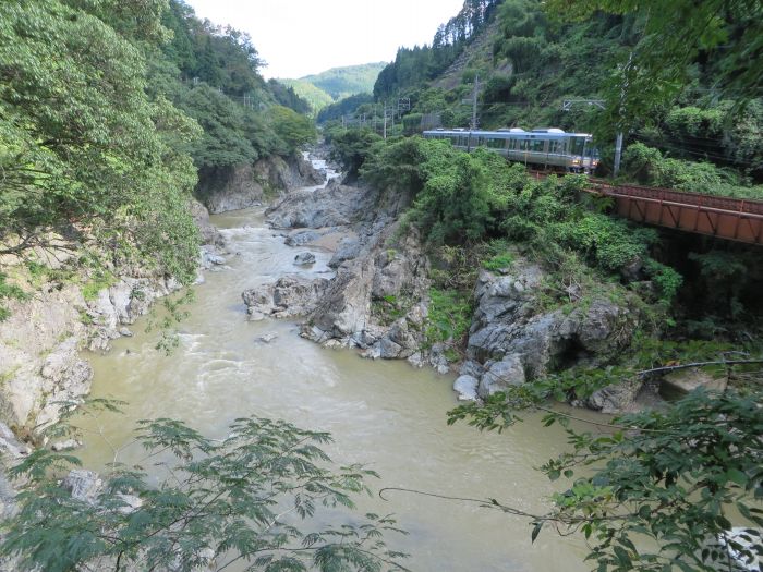 丹波篠山市大山下/川代の碑写真