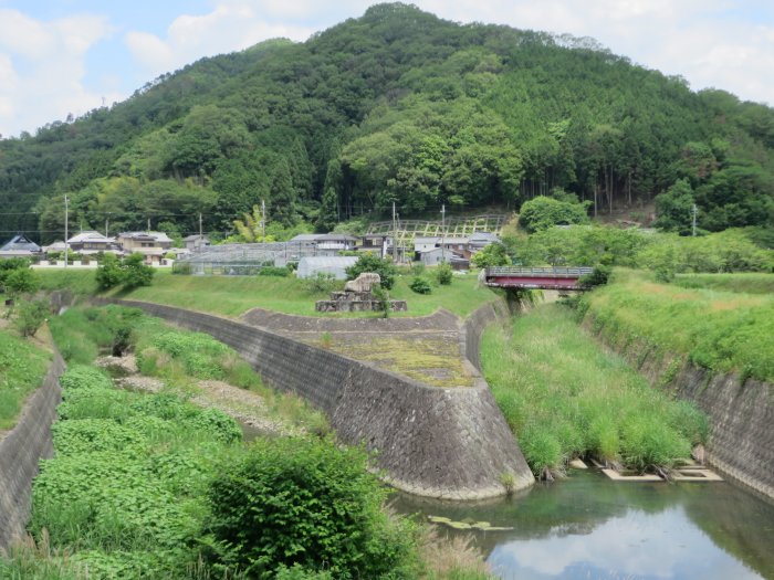 丹波篠山市熊谷/記念碑写真