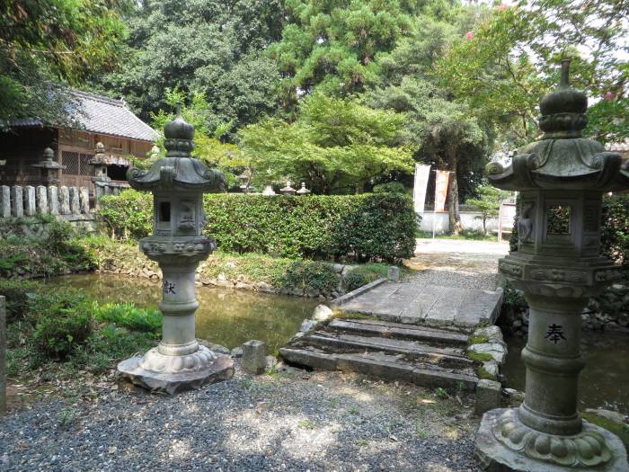 丹波篠山市沢田/澤田八幡神社石橋写真