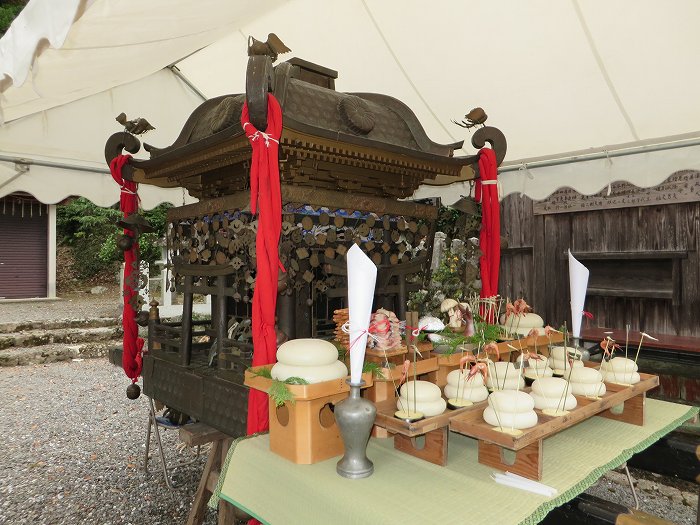 丹波篠山市寺内/大売神社神輿写真