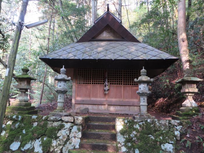 丹波篠山市春日江/稲荷神社写真