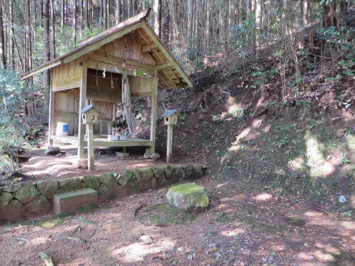 丹波篠山市佐貫谷/八坂神社・中曽根古墳写真