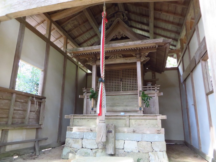 丹波篠山市畑井/母上八幡神社神殿写真