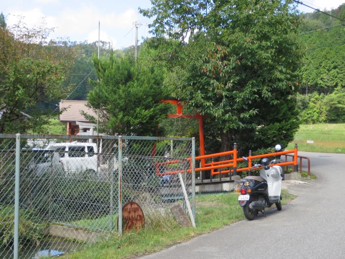 丹波篠山市西野々/稲荷大神写真